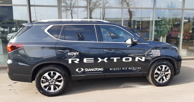 SsangYong REXTON cena 244900 przebieg: 3000, rok produkcji 2023 z Marki małe 352